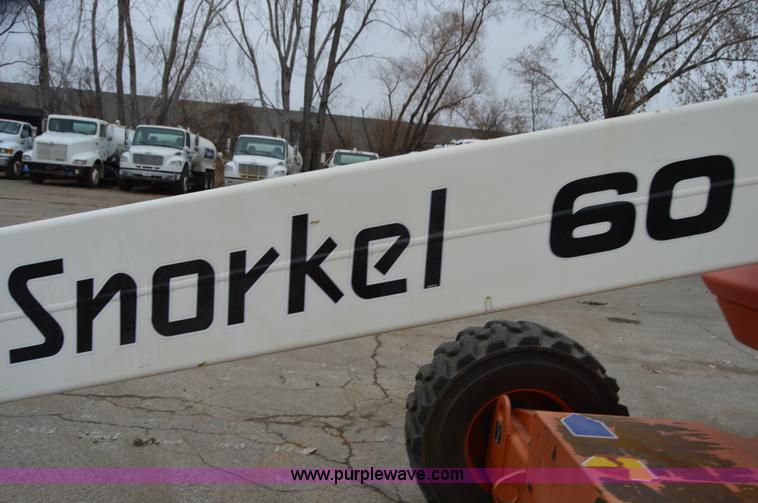 image for item F8914 2007 Snorkel TB60 boom lift