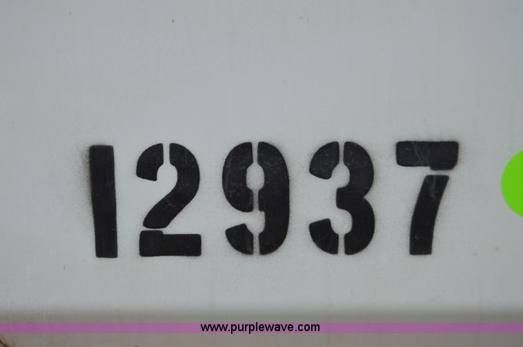 image for item F8914 2007 Snorkel TB60 boom lift