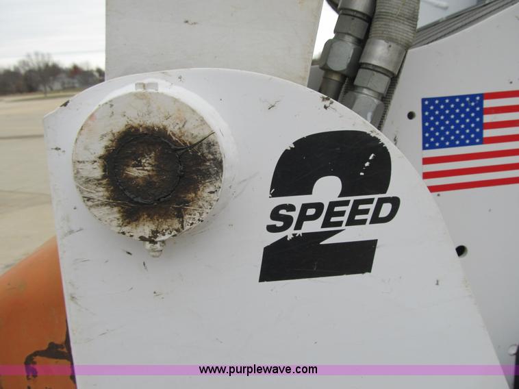 image for item F8929 2002 Bobcat S250 skid steer