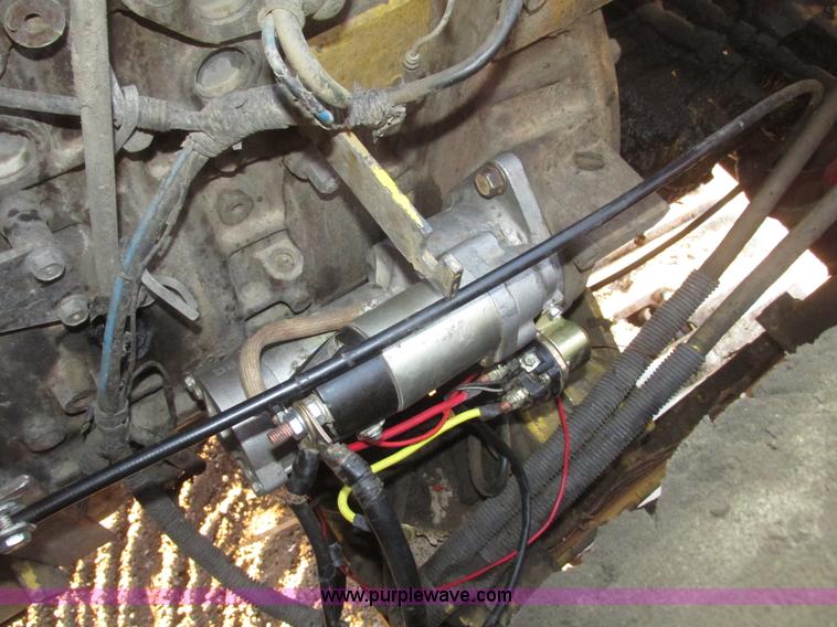 image for item G9858 1992 Kobelco SK200LC Mark III excavator