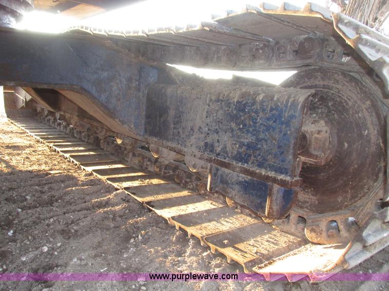 image for item G9858 1992 Kobelco SK200LC Mark III excavator