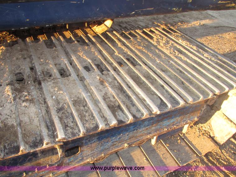 image for item G9858 1992 Kobelco SK200LC Mark III excavator