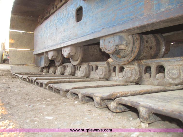 image for item G9858 1992 Kobelco SK200LC Mark III excavator