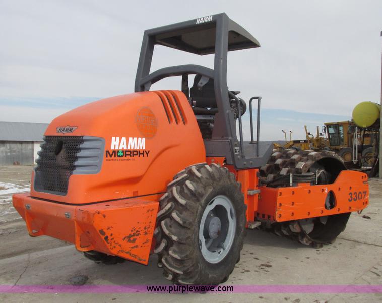 image for item G9879 2004 Hamm 3307P articulated pad foot roller