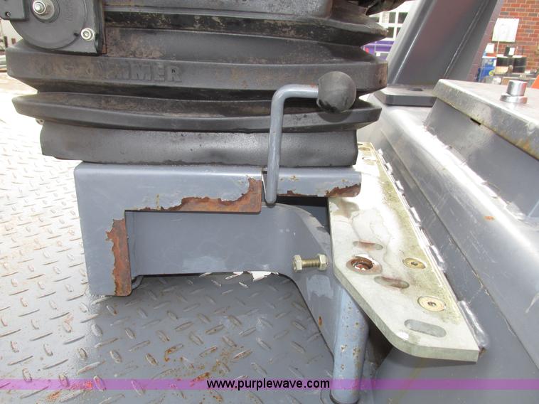 image for item G9879 2004 Hamm 3307P articulated pad foot roller