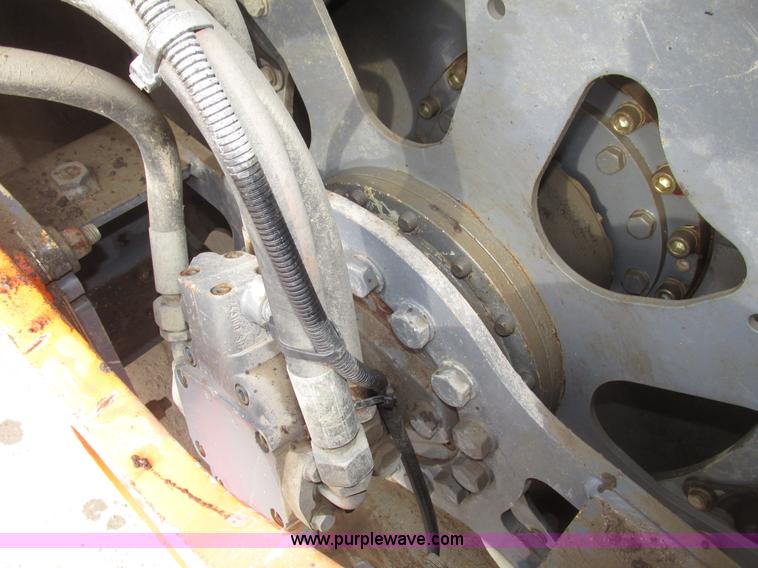 image for item G9879 2004 Hamm 3307P articulated pad foot roller