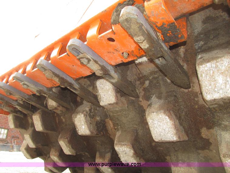 image for item G9879 2004 Hamm 3307P articulated pad foot roller