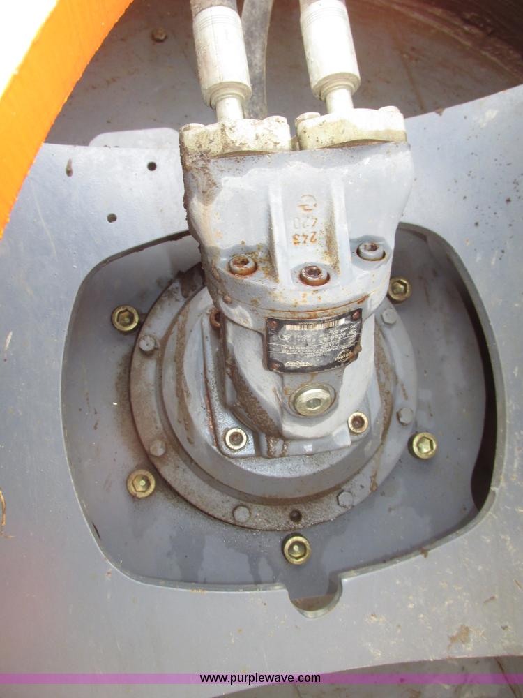 image for item G9879 2004 Hamm 3307P articulated pad foot roller