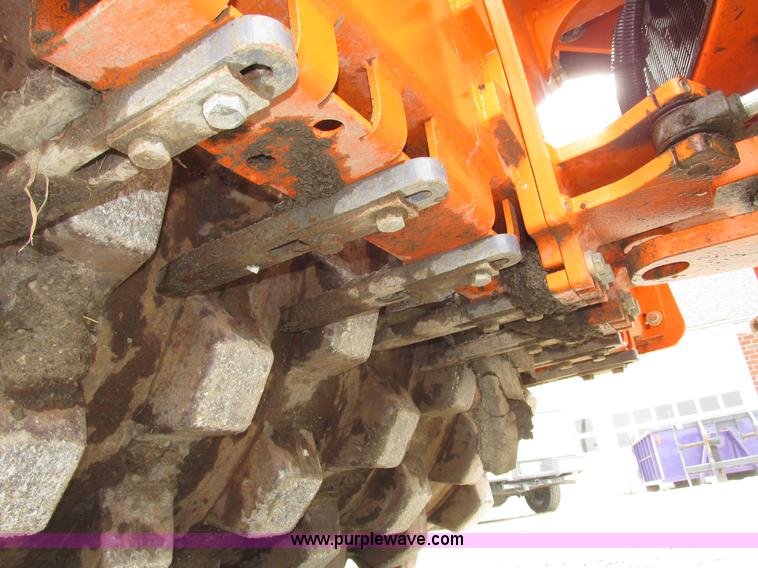 image for item G9879 2004 Hamm 3307P articulated pad foot roller