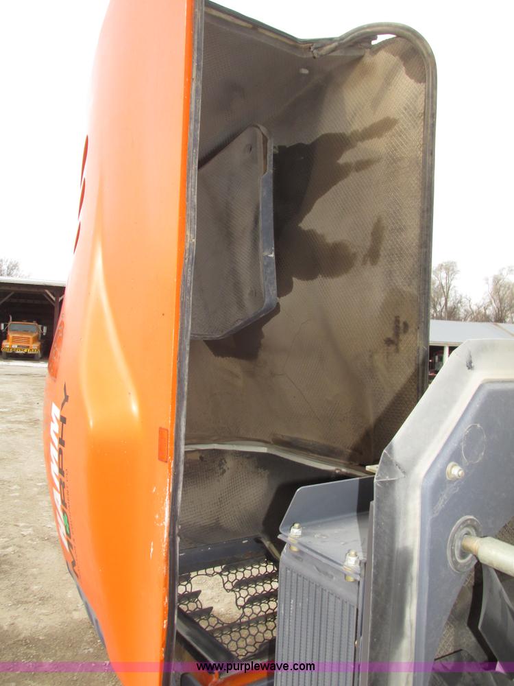 image for item G9879 2004 Hamm 3307P articulated pad foot roller