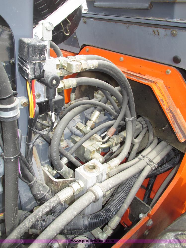 image for item G9879 2004 Hamm 3307P articulated pad foot roller