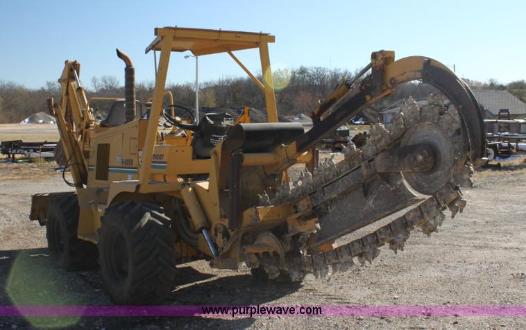image for item H2011 1993 Vermeer V8050 trencher