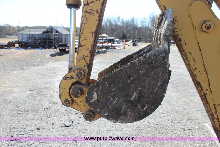 image for item H2011 1993 Vermeer V8050 trencher