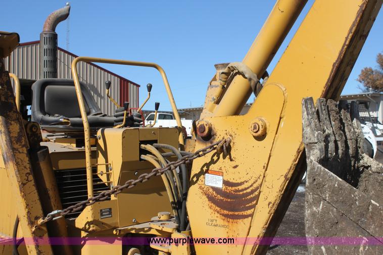 image for item H2011 1993 Vermeer V8050 trencher