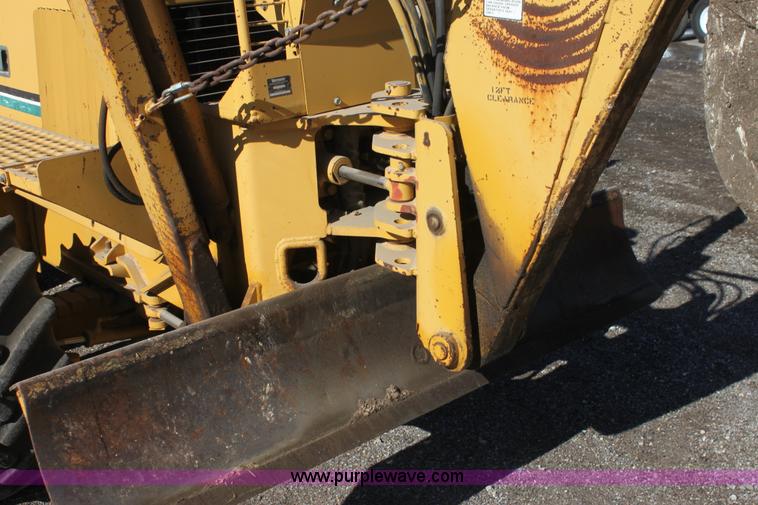 image for item H2011 1993 Vermeer V8050 trencher