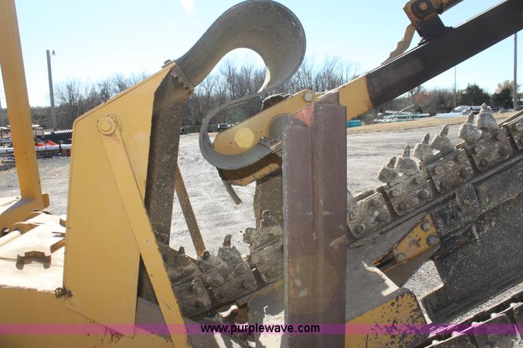 image for item H2011 1993 Vermeer V8050 trencher
