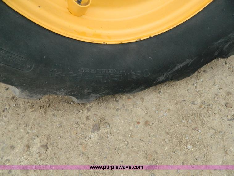 image for item H2308 2004 Volvo BL70 backhoe