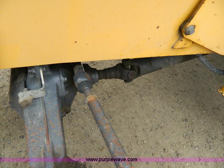 image for item H2308 2004 Volvo BL70 backhoe