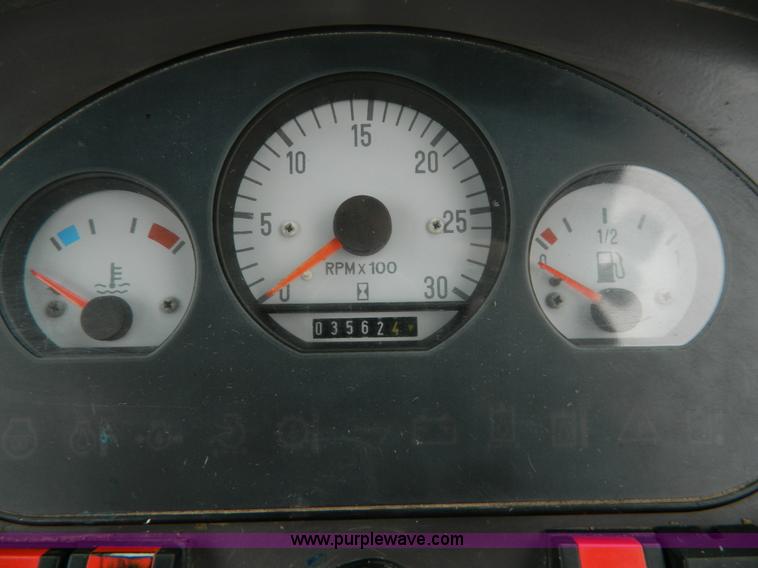 image for item H2308 2004 Volvo BL70 backhoe