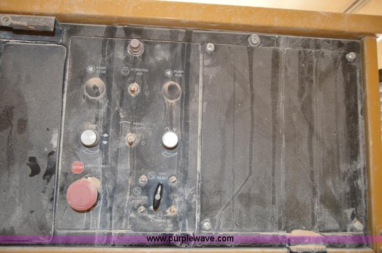 image for item H2968 2001 Caterpillar 3412 generator