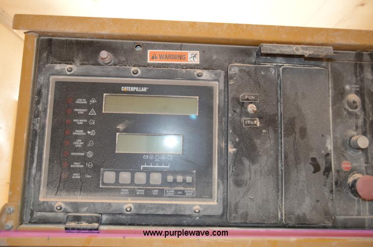image for item H2968 2001 Caterpillar 3412 generator