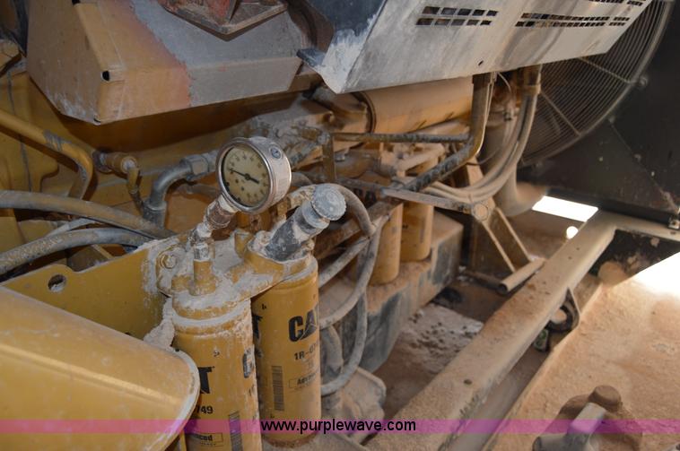 image for item H2968 2001 Caterpillar 3412 generator