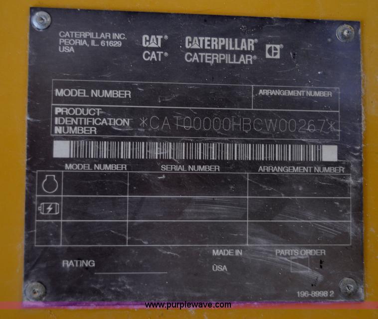 image for item H2968 2001 Caterpillar 3412 generator