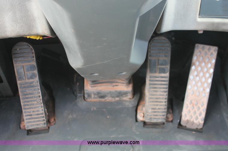 image for item H5502 1997 Komatsu WA180-3L wheel loader