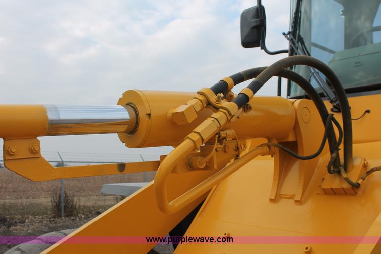 image for item H5502 1997 Komatsu WA180-3L wheel loader