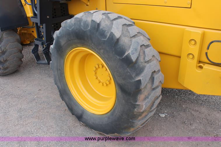 image for item H5502 1997 Komatsu WA180-3L wheel loader
