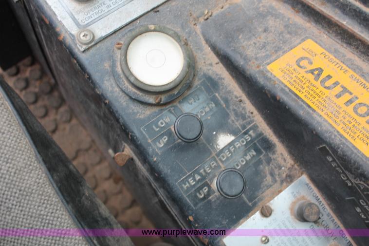 image for item H5503 1985 Grove RT522 rough terrain crane