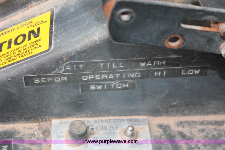 image for item H5503 1985 Grove RT522 rough terrain crane