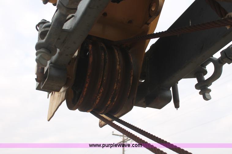 image for item H5503 1985 Grove RT522 rough terrain crane