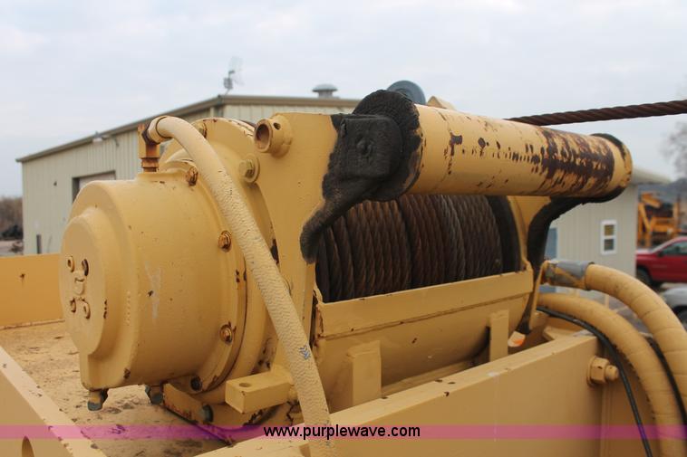 image for item H5503 1985 Grove RT522 rough terrain crane