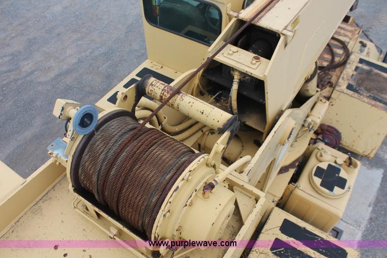 image for item H5503 1985 Grove RT522 rough terrain crane