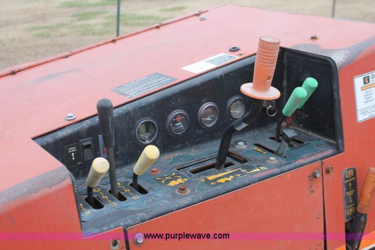 image for item H5974 1998 Ditch Witch 410SX vibratory cable plow