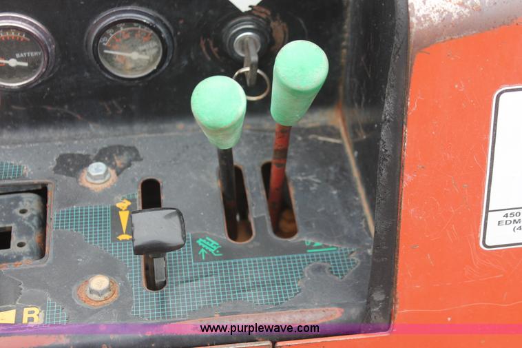 image for item H5974 1998 Ditch Witch 410SX vibratory cable plow