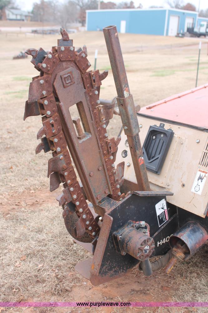 image for item H5974 1998 Ditch Witch 410SX vibratory cable plow