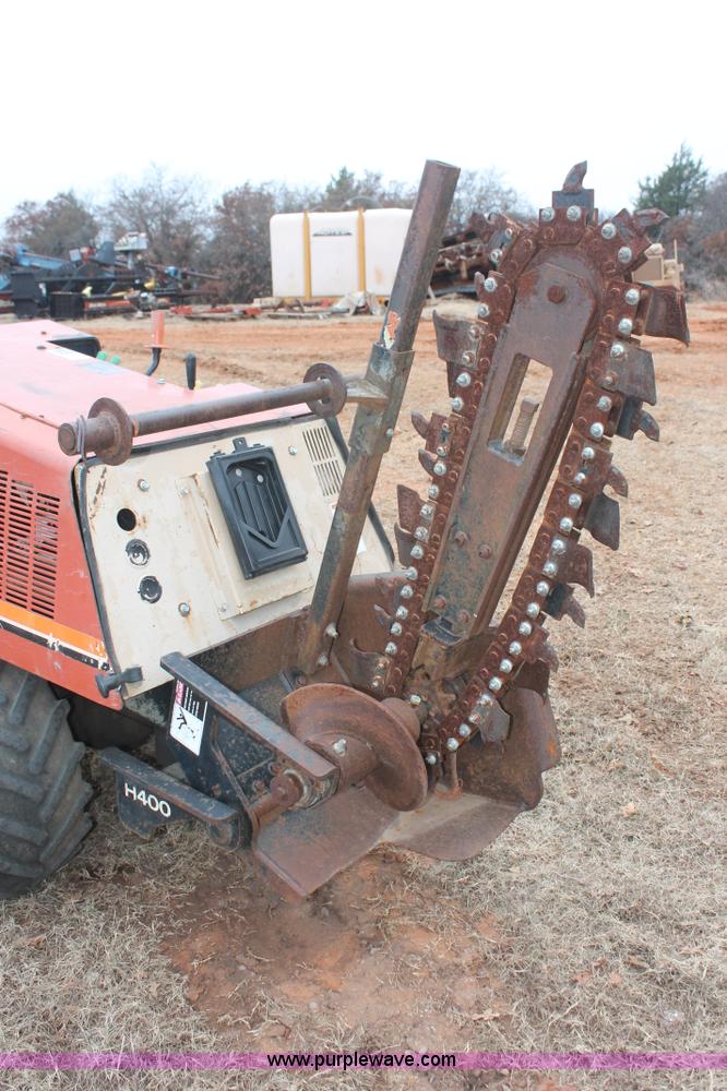 image for item H5974 1998 Ditch Witch 410SX vibratory cable plow