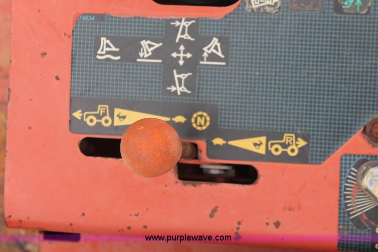 image for item H5975 1999 Ditch Witch 5700 trencher