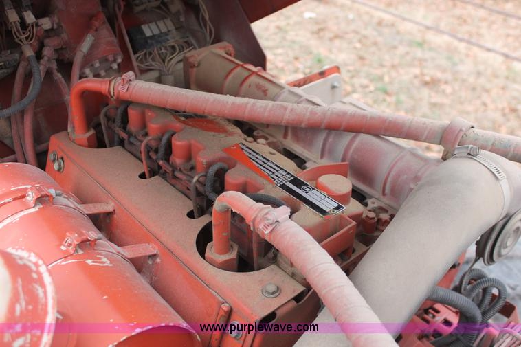 image for item H5975 1999 Ditch Witch 5700 trencher