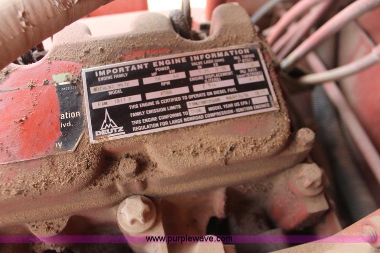 image for item H5975 1999 Ditch Witch 5700 trencher