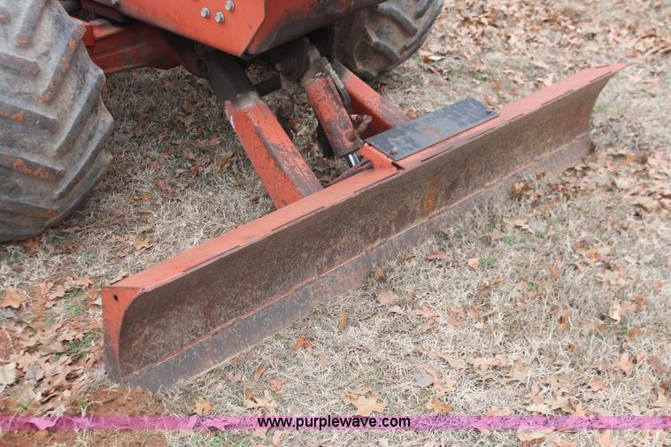 image for item H5975 1999 Ditch Witch 5700 trencher