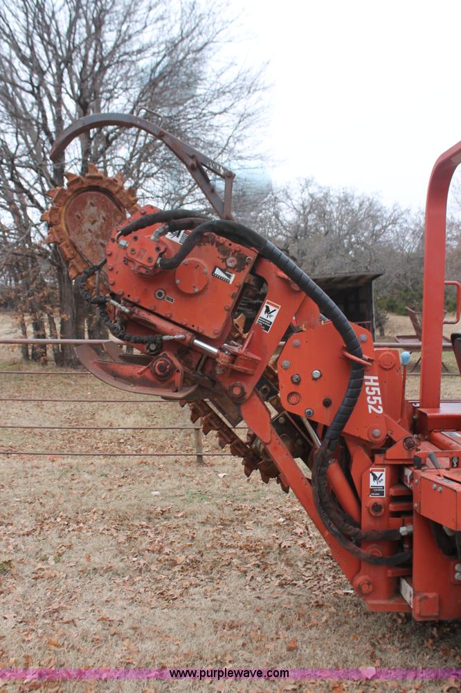 image for item H5975 1999 Ditch Witch 5700 trencher