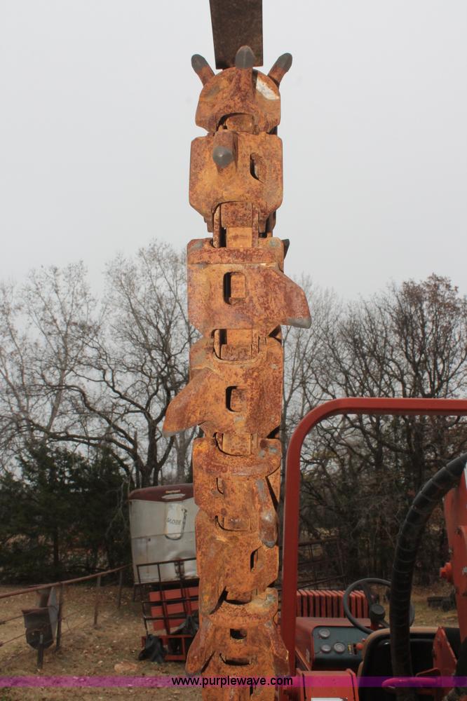 image for item H5975 1999 Ditch Witch 5700 trencher