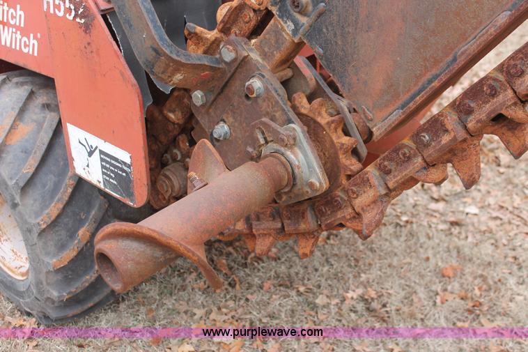image for item H5975 1999 Ditch Witch 5700 trencher