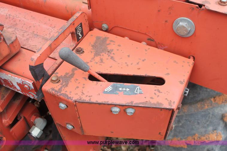 image for item H5975 1999 Ditch Witch 5700 trencher