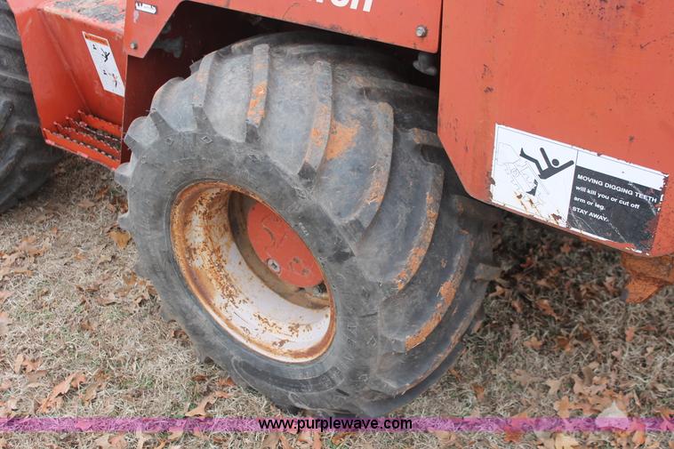 image for item H5975 1999 Ditch Witch 5700 trencher