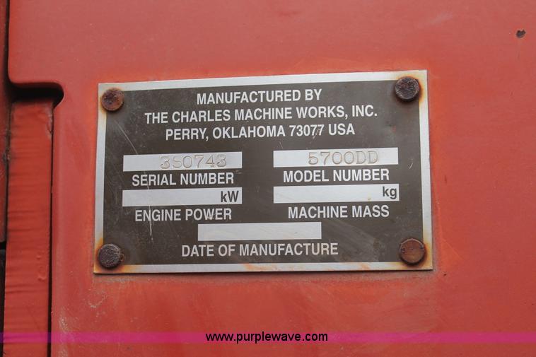 image for item H5975 1999 Ditch Witch 5700 trencher