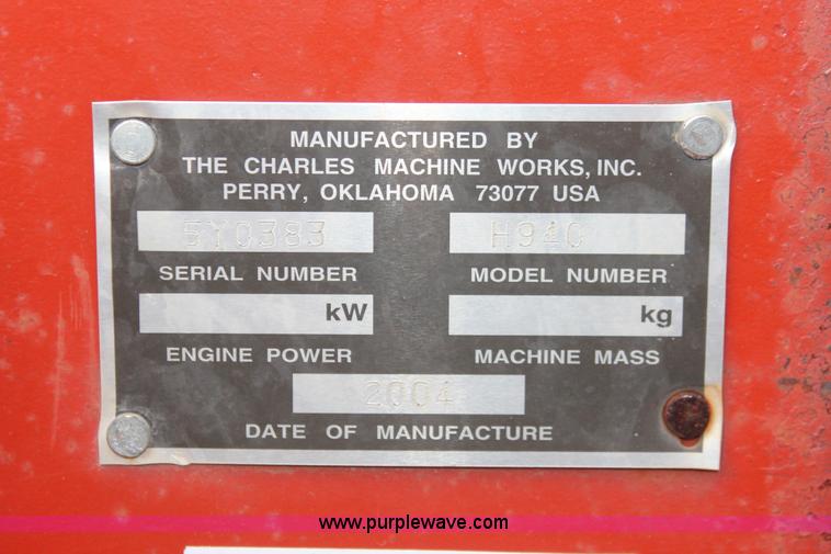 image for item H5992 2004 Ditch Witch H940 center line saw